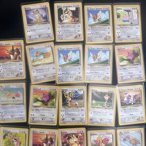 Pokemon Card Lot 100 Cards +3Ultra Rare | VMAX EX OR V + Vintage Cards 1995-2000
